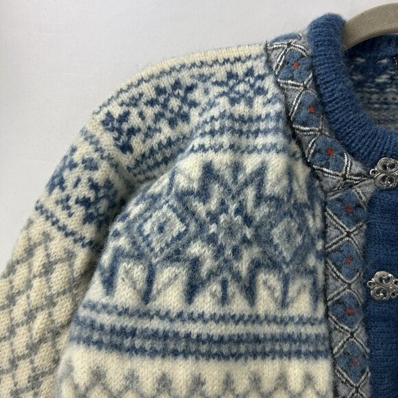 Vintage Dale Of Norway Fair Isle Wool Cardigan  Women Small/XS Blue Nordic Clasp - Picture 13 of 16